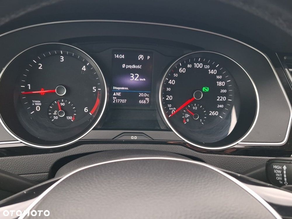 Volkswagen Passat 2.0 TDI BMT Comfortline DSG - 11