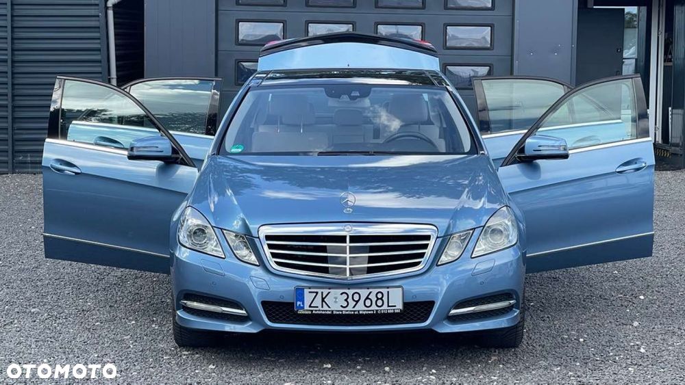 Mercedes-Benz Klasa E 350 CDI 4-Matic BlueEff Elegance - 11