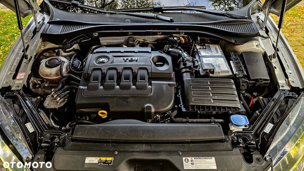 Skoda Superb 2.0 TDI 4x4 DSG Sportline - 38
