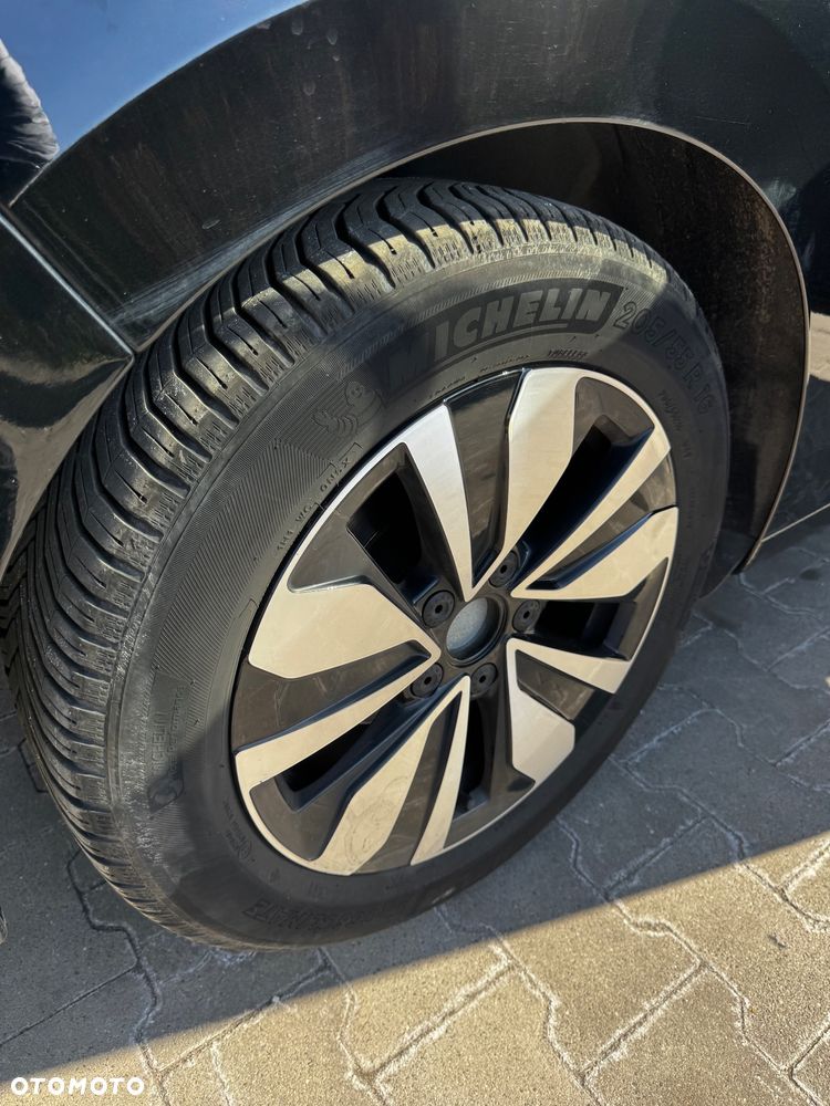 Volkswagen Golf 2.0 TDI SCR DSG Move - 38