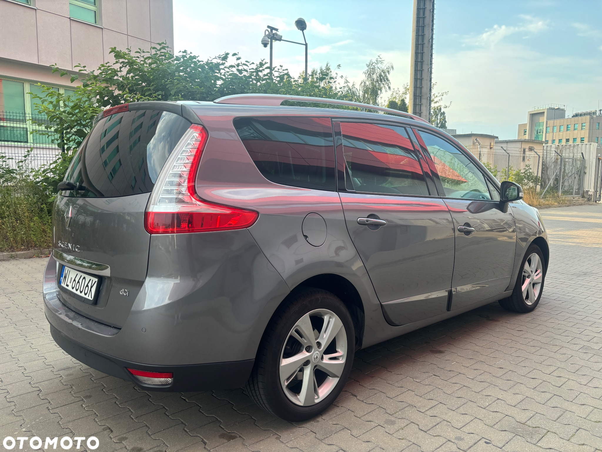 Renault Grand Scenic Gr 1.6 dCi Energy Limited - 26