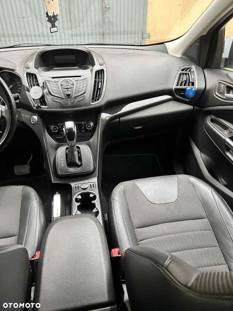 Ford Kuga - 15