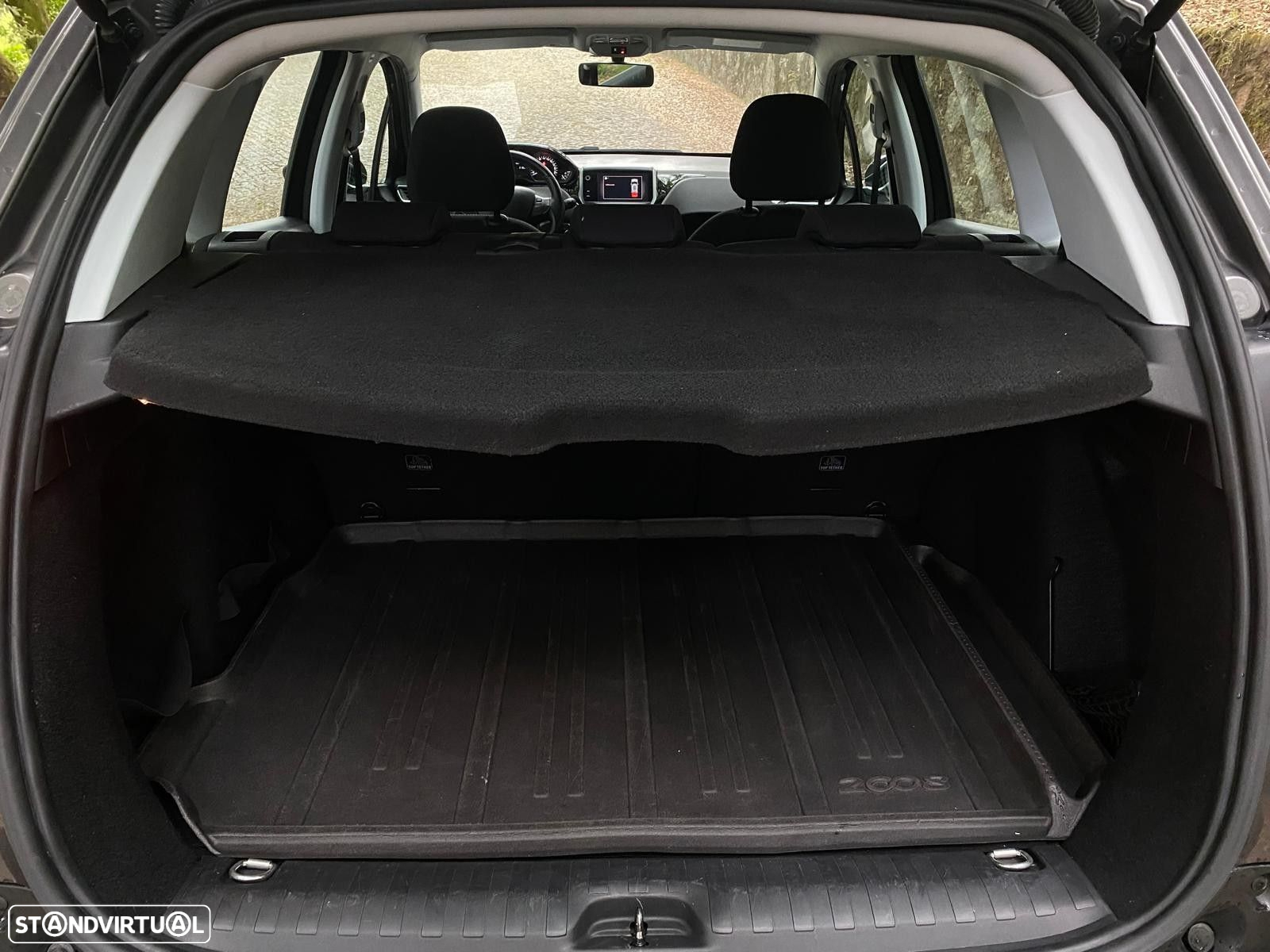 Peugeot 2008 1.5 BlueHDi Active - 14
