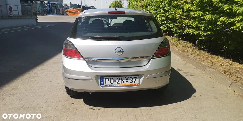 Opel Astra 1.6 - 4