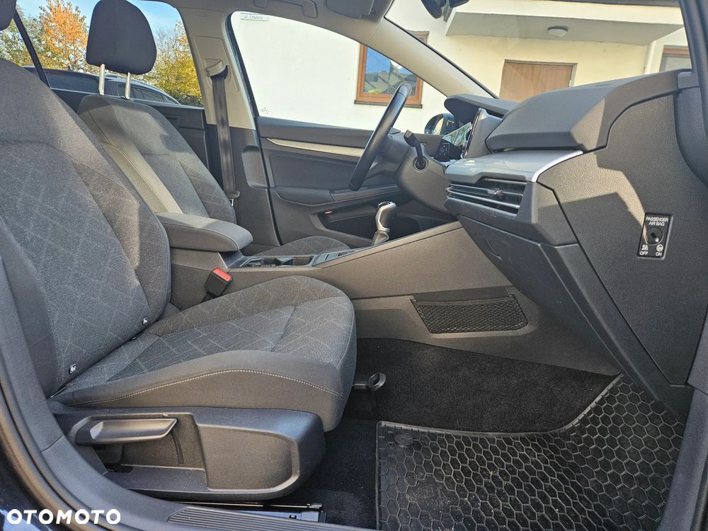 Volkswagen Golf VIII 1.5 TSI EVO Style - 6