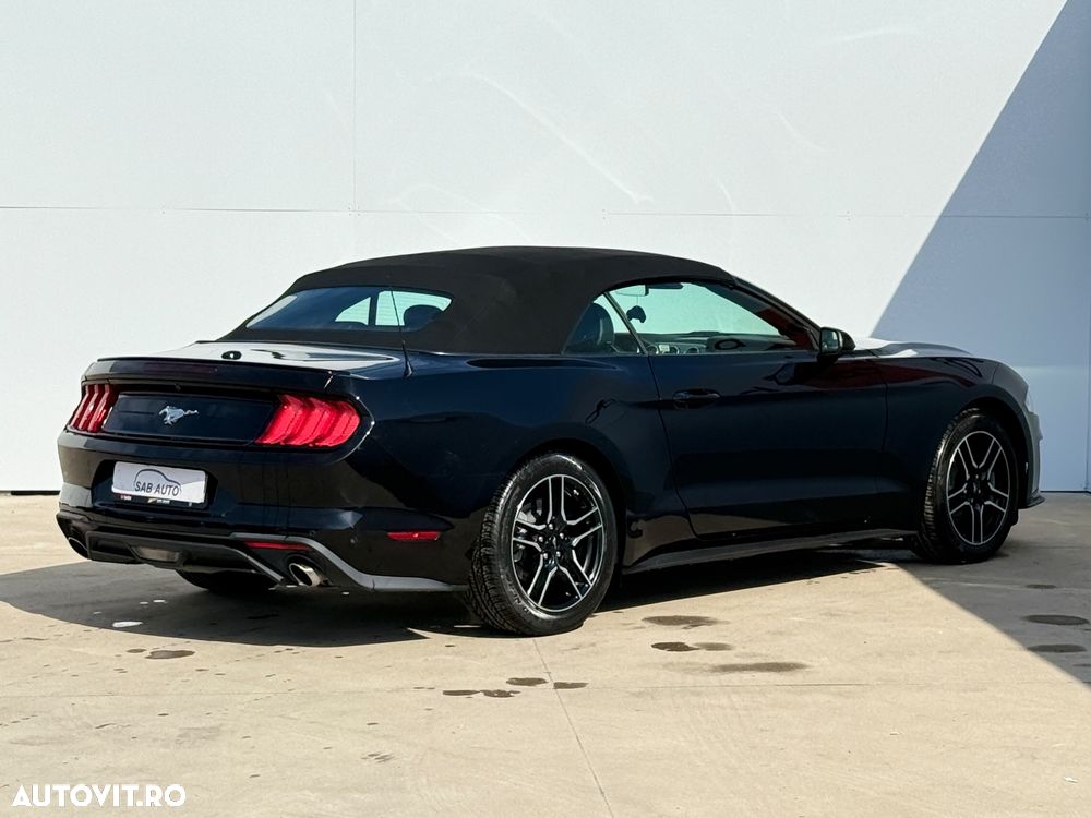 Ford Mustang - 20