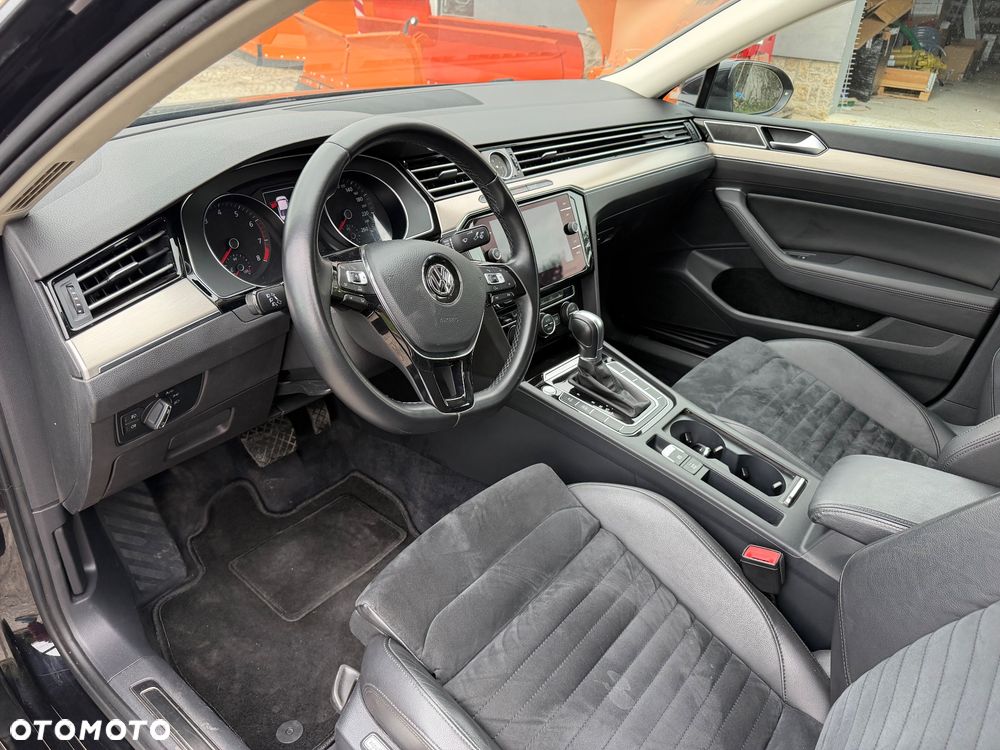 Volkswagen Passat 2.0 TSI BMT Highline DSG - 16