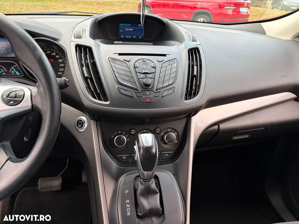 Ford Kuga 2.0 TDCi 4WD Powershift Titanium - 17