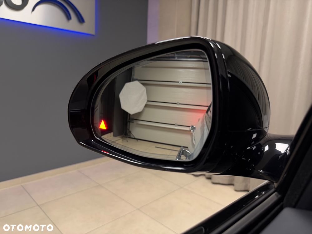 Mercedes-Benz Klasa E 220 d mHEV 4-Matic AMG 9G-Tronic - 25