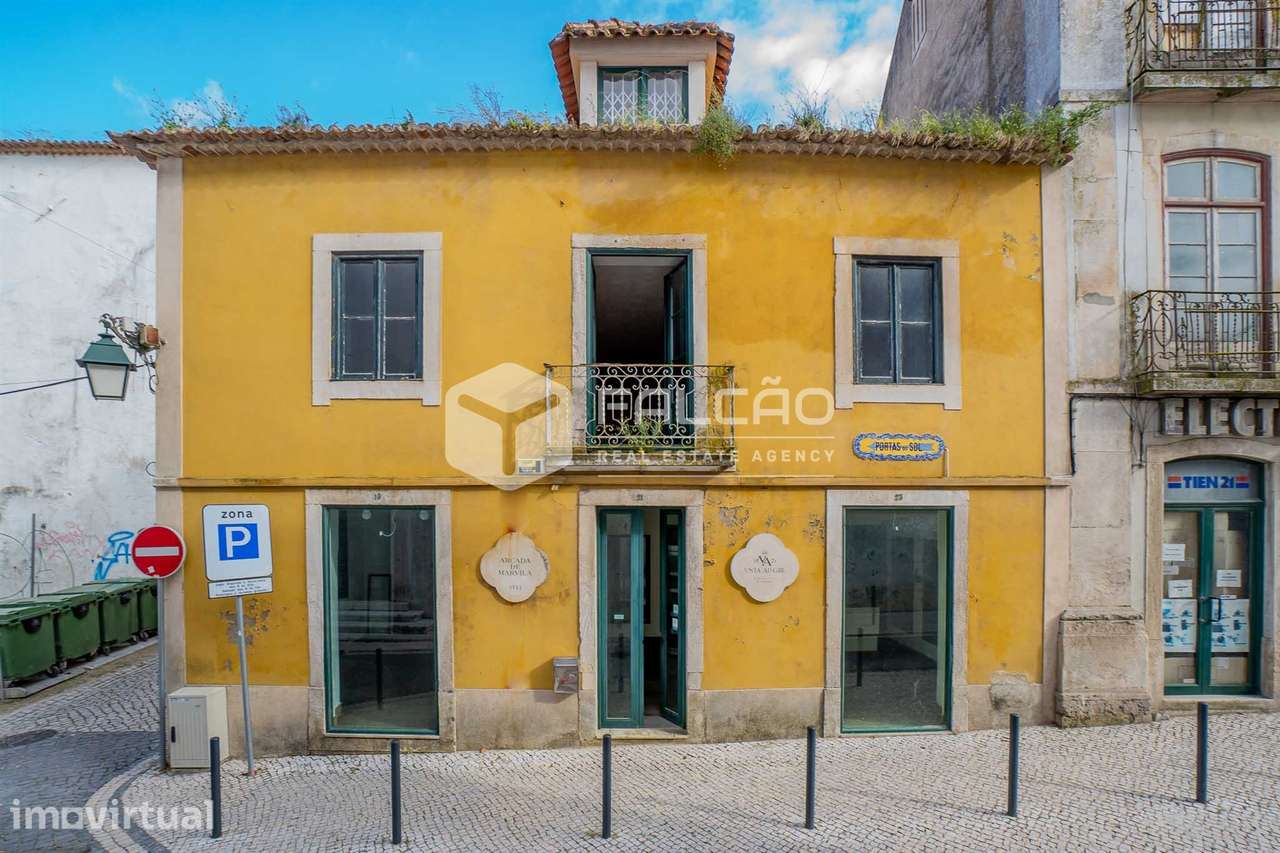 Loja T7+3 Arrendamento em Santarém (Marvila), Santa Iria da Ribeira de - Grande imagem: 2/34