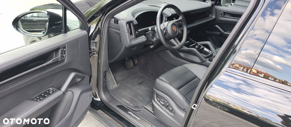 Porsche Cayenne E-Hybrid - 10