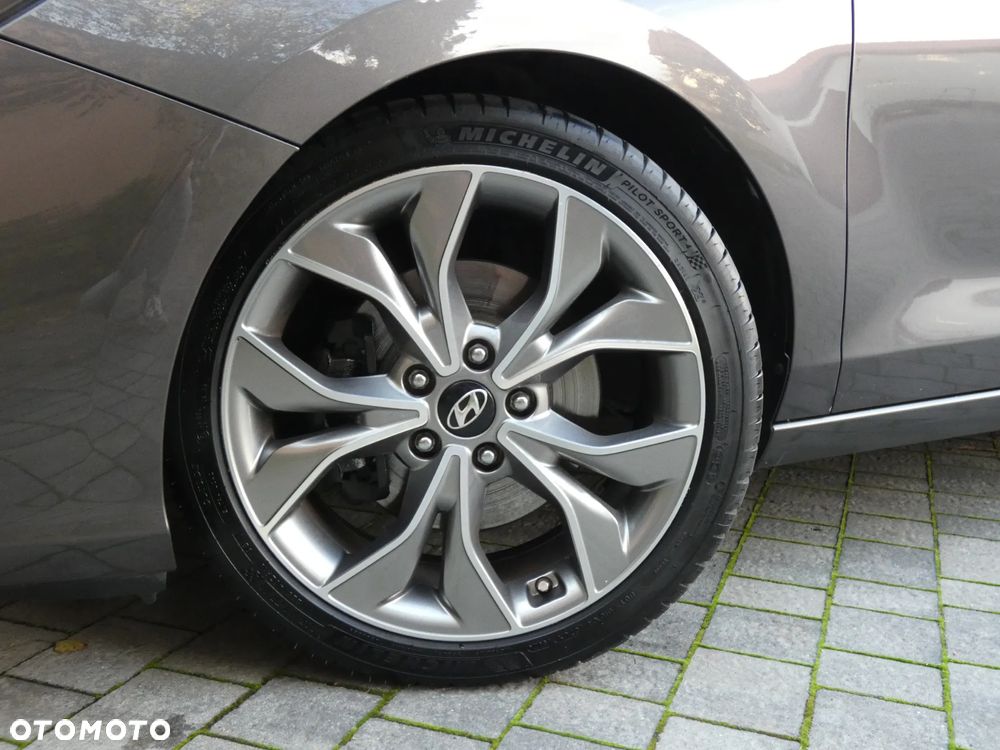 Hyundai i30 1.4 T-GDI Fastback Premium - 31