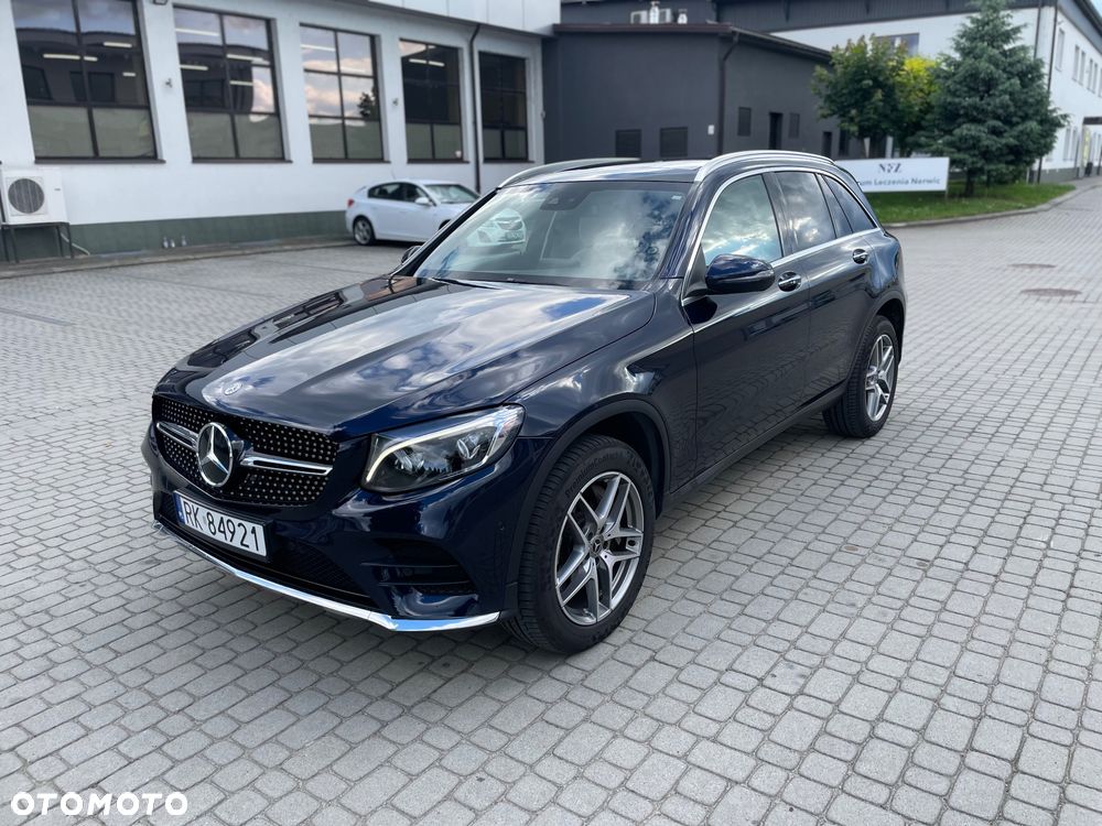 Mercedes-Benz GLC 300 4Matic 9G-TRONIC AMG Line - 1