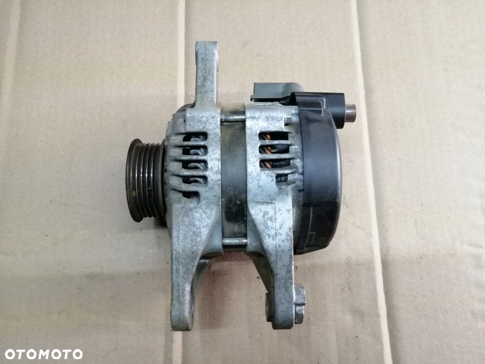 Suzuki Swift MK VIII 2017-2024r. 1.2 Dual-Jet alternator Denso 31400-81P0 104211-2300 - 5