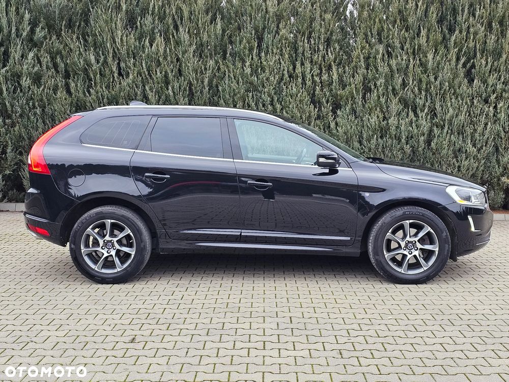 Volvo XC 60 D4 Drive-E Ocean Race - 13