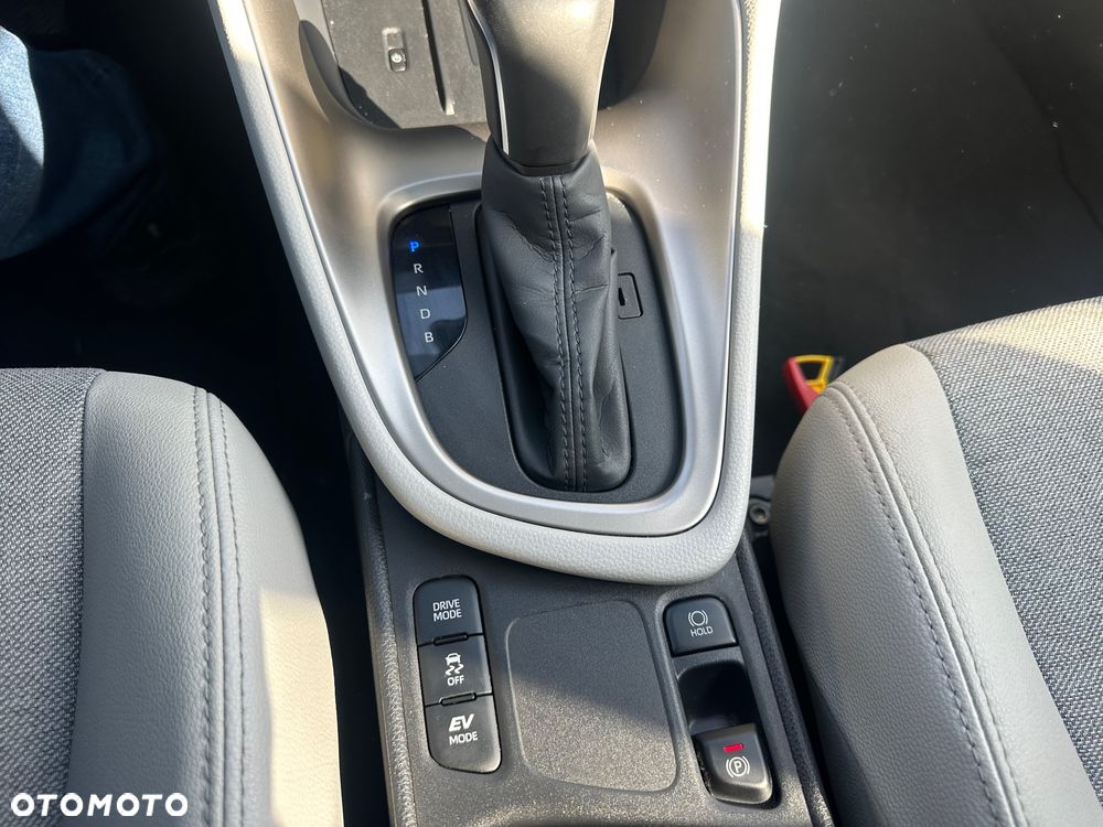 Toyota Yaris Hybrid 1.5 Selection Elegant - 23