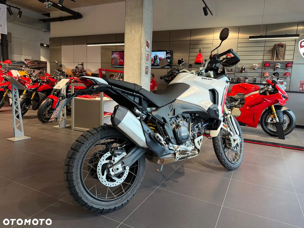Ducati DesertX - 6