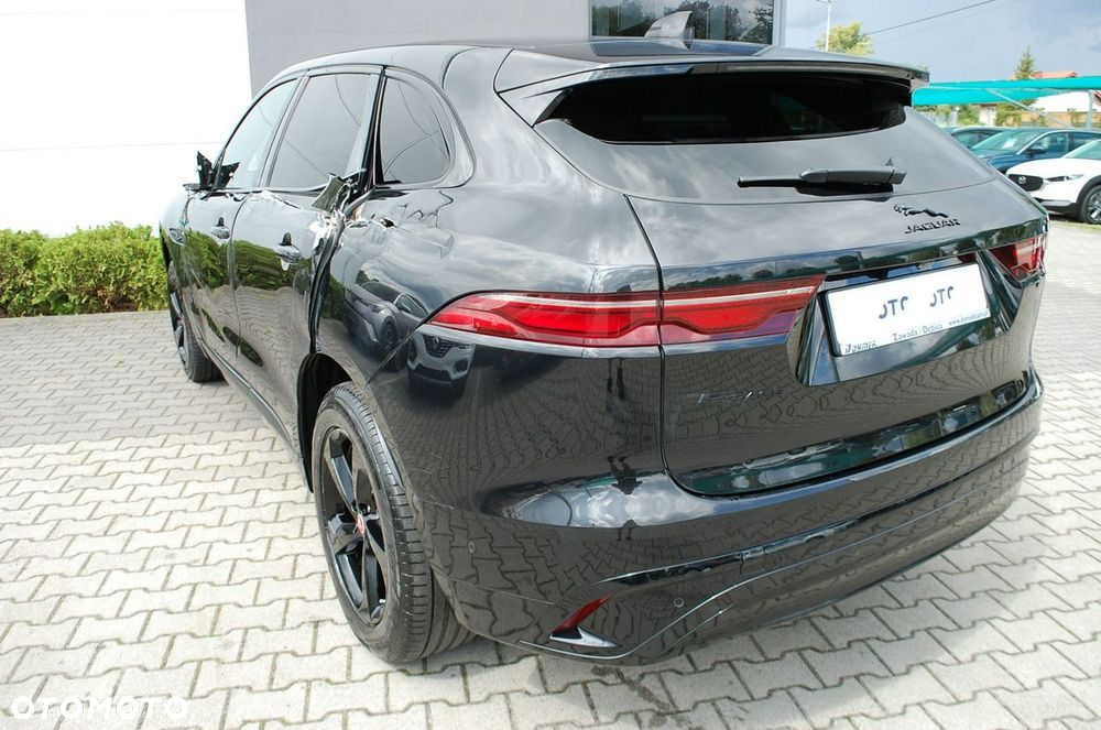 Jaguar F-Pace - 3