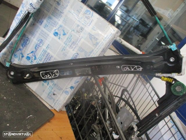 Elevador Sem Motor Elevsm2170 BMW F20 2016 116D 115CV 3P PRETO FDRT - 2