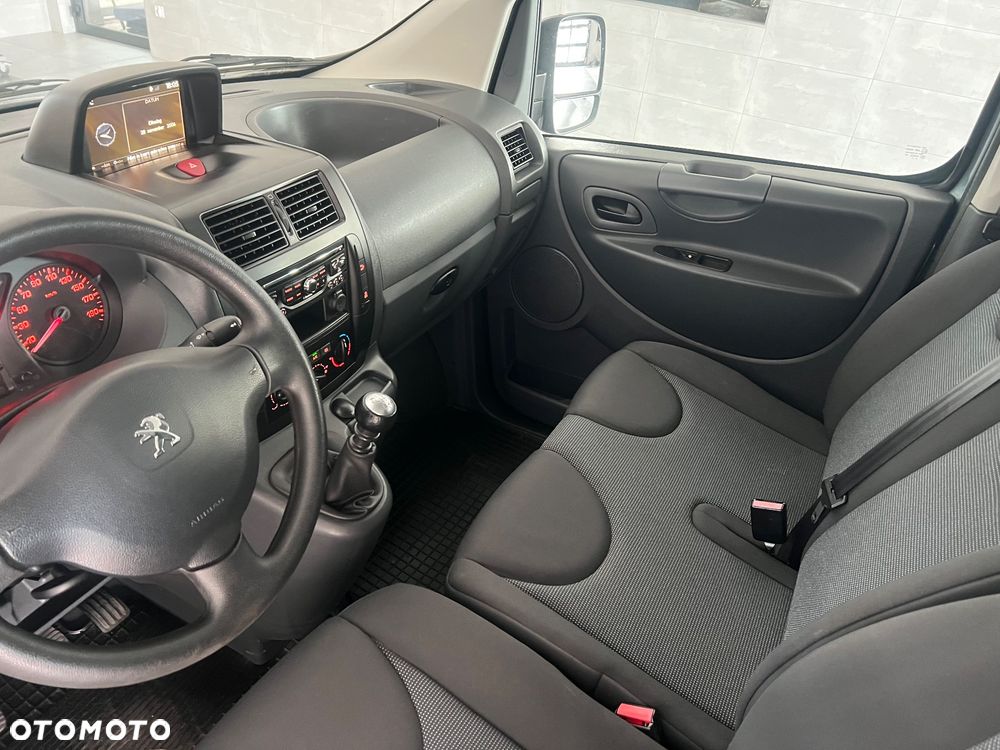 Peugeot Expert Tepee L2 Premium - 11