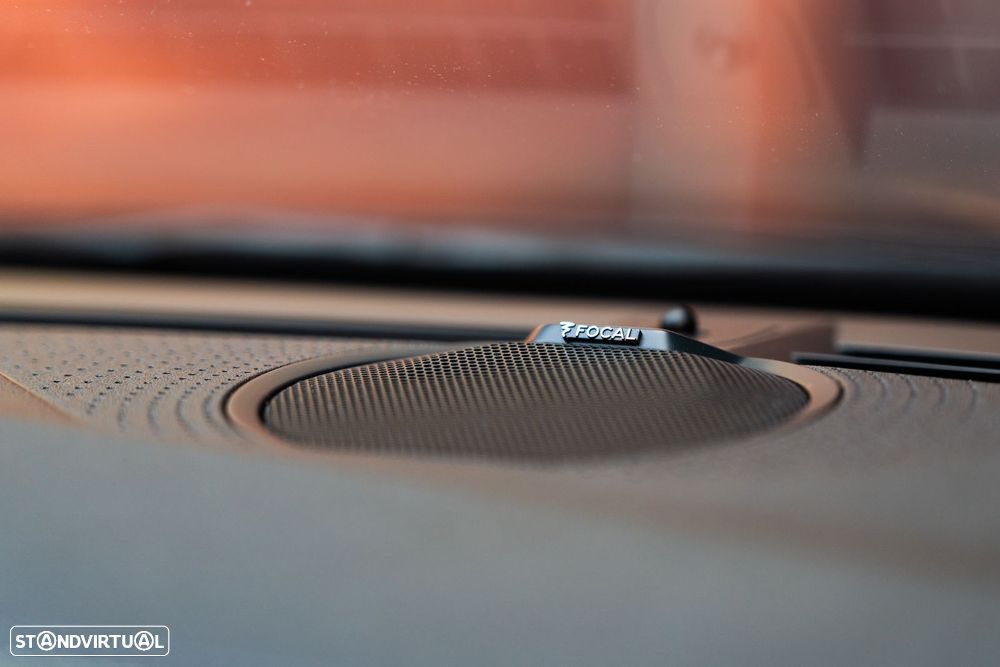 Peugeot 408 180 e-EAT8 GT - 27