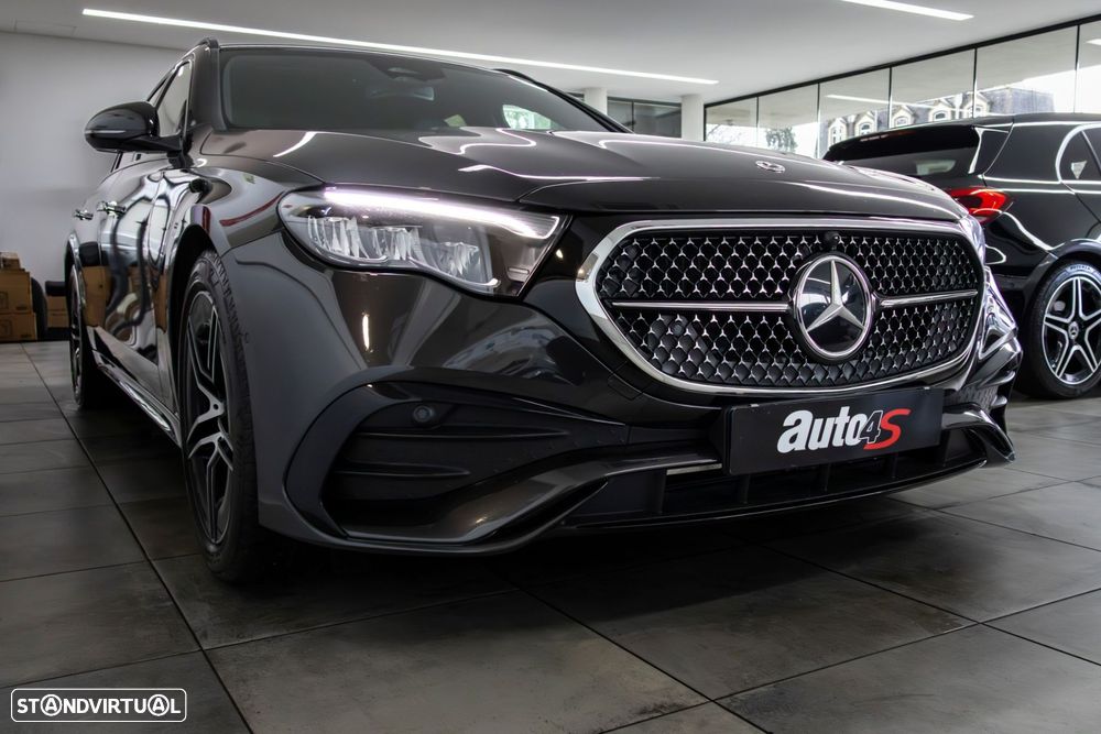 Mercedes-Benz E 300 - 4