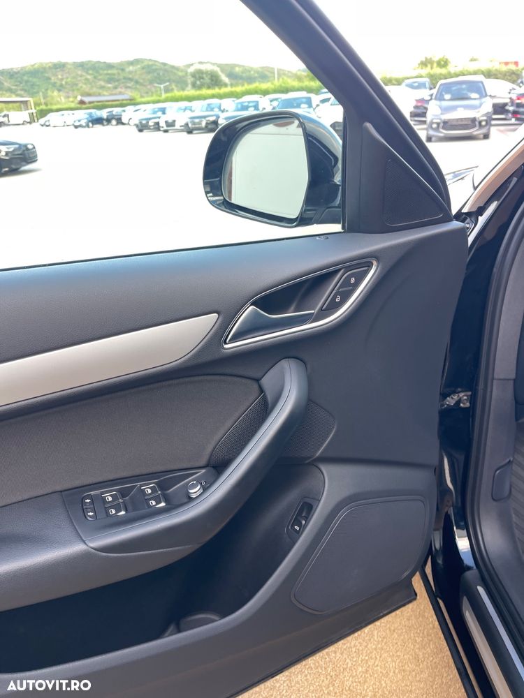 Audi Q3 2.0 TDI Quattro Stronic Sport - 29