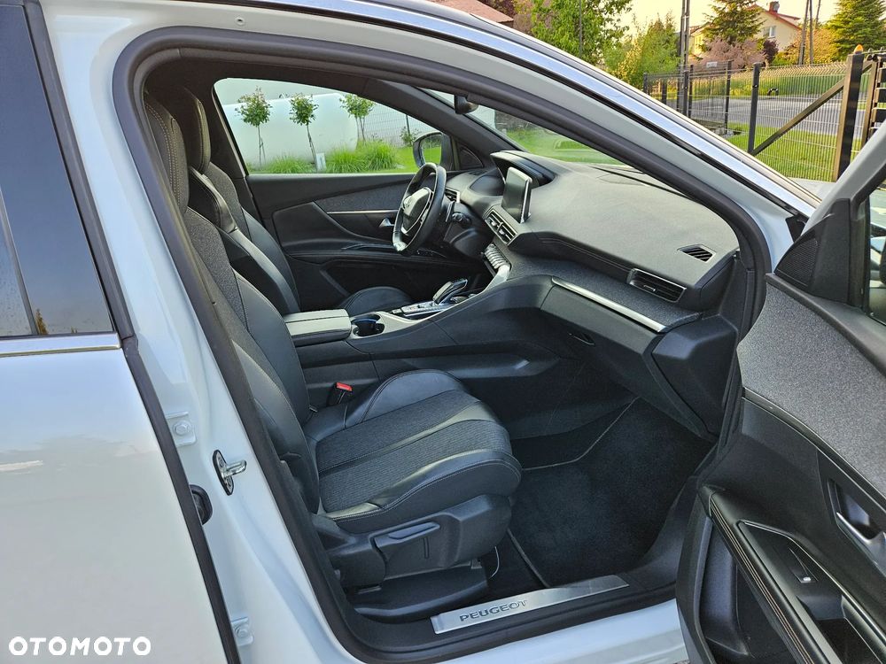 Peugeot 5008 1.6 BlueHDi Style 7os - 12