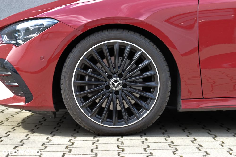 Mercedes-Benz CLA 220 AMG Line 7G-DCT - 11