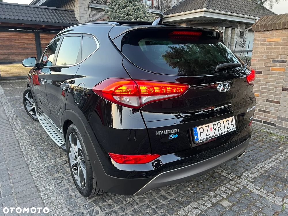 Hyundai Tucson - 8