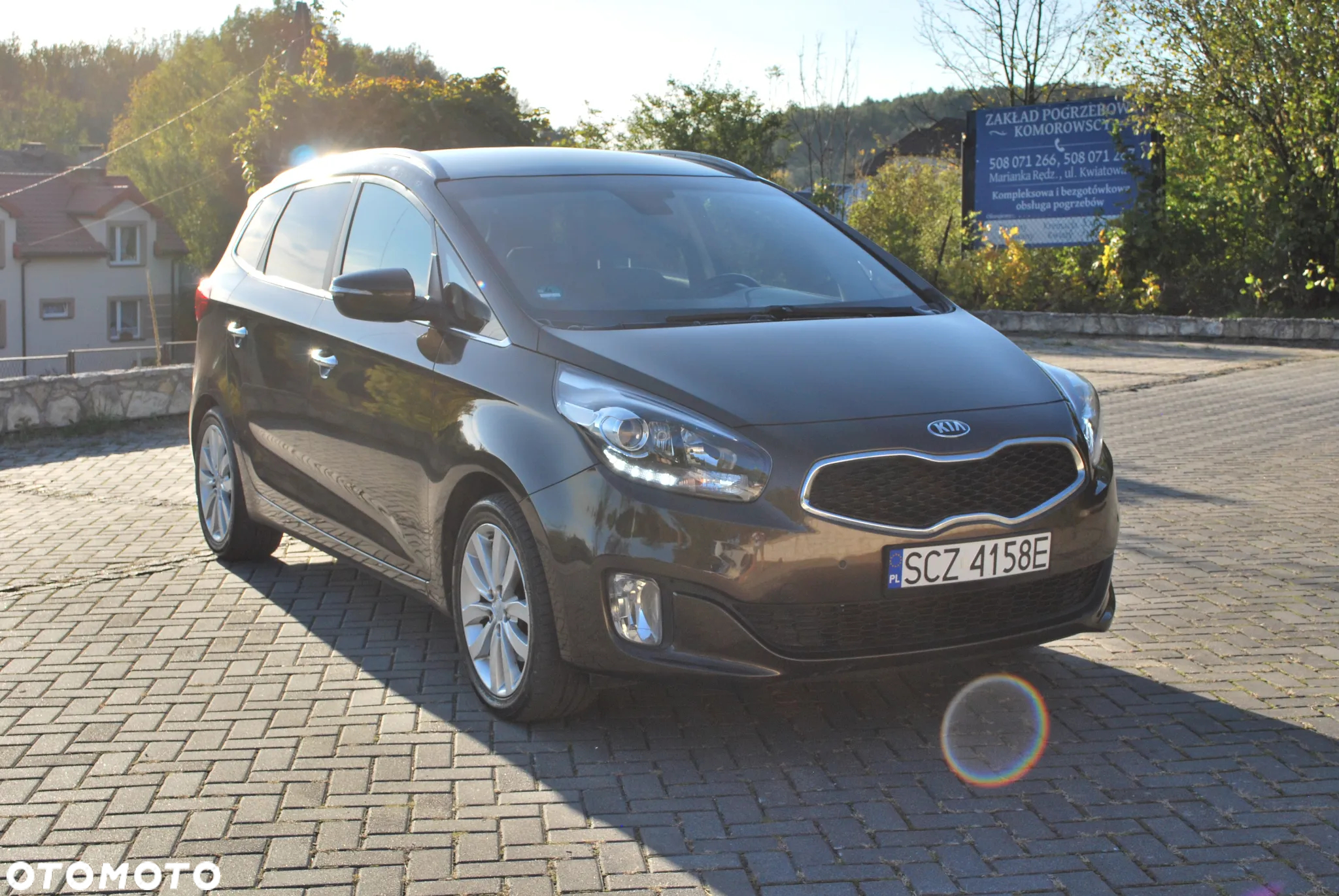 Kia Carens 1.7 CRDi 141 Dream-Team Edition - 10