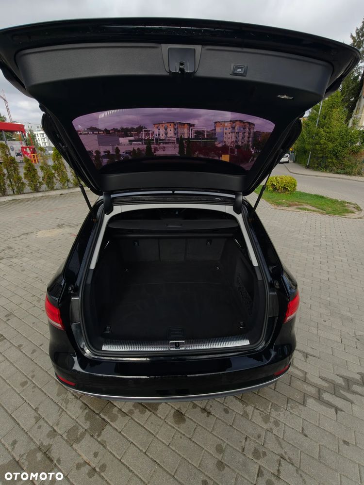 Audi A4 Avant 2.0 TDI S tronic - 31