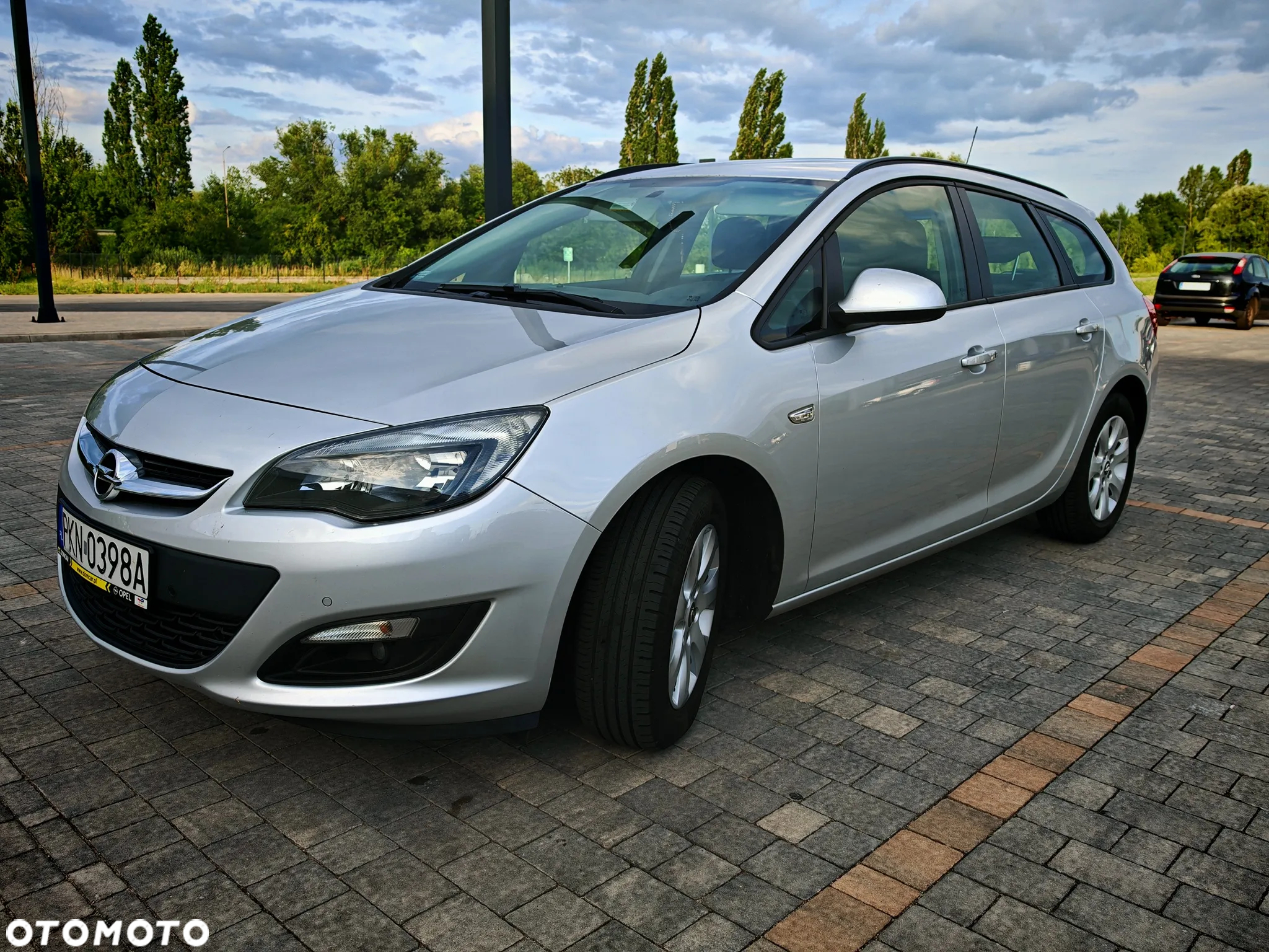 Opel Astra V 1.6 CDTI Enjoy S&S - 2