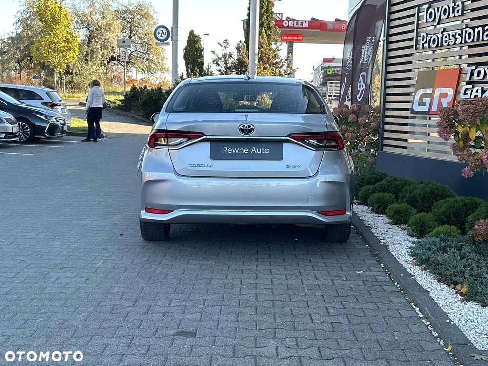 Toyota Corolla 1.8 Hybrid Comfort - 4