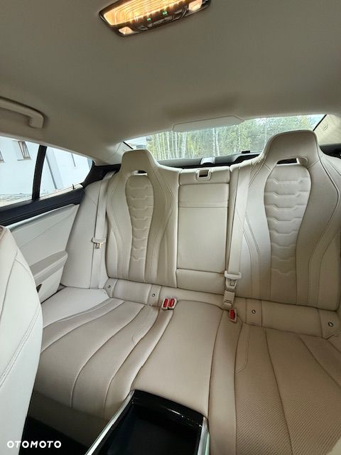 BMW Seria 8 - 6