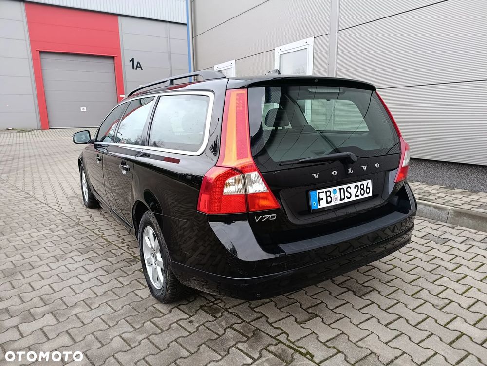 Volvo V70 2.5T Momentum - 12