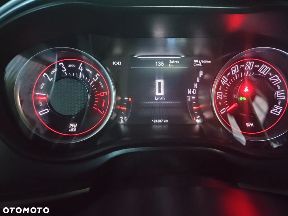 Dodge Challenger 5.7 R/T - 7