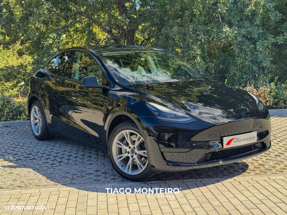 Tesla Model Y Tração Traseira - 25