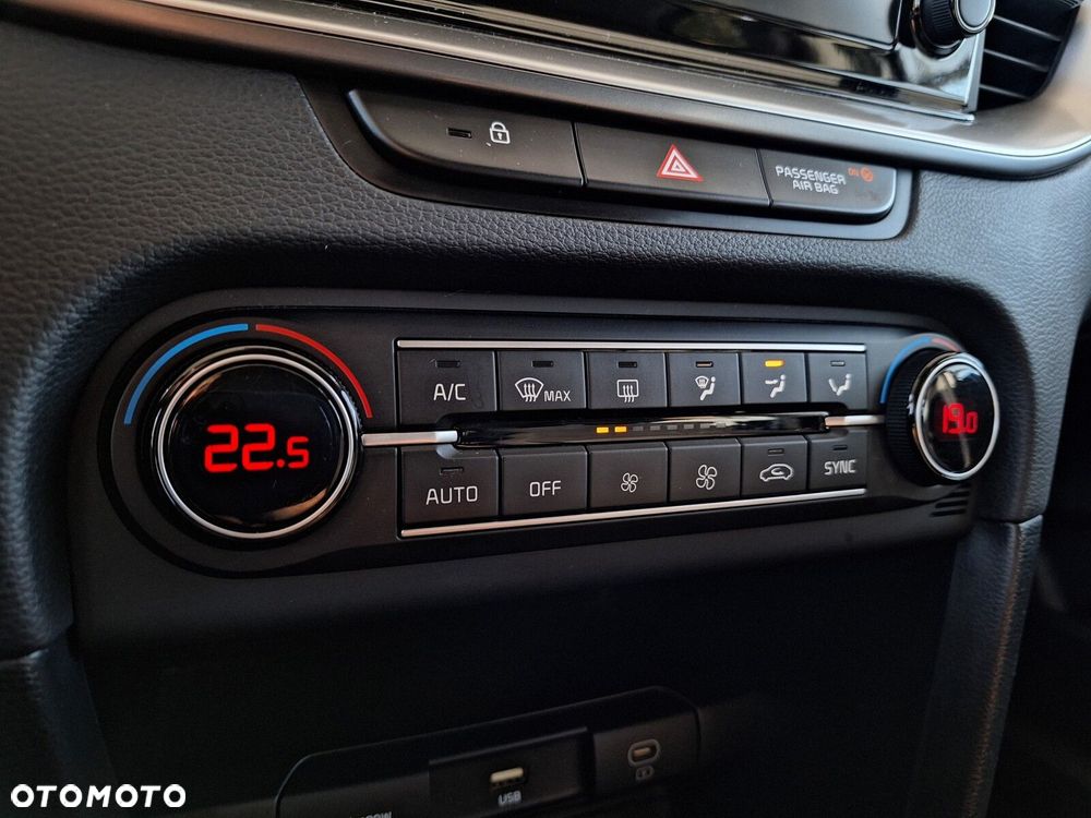 Kia Ceed 1.5 T-GDI M - 38