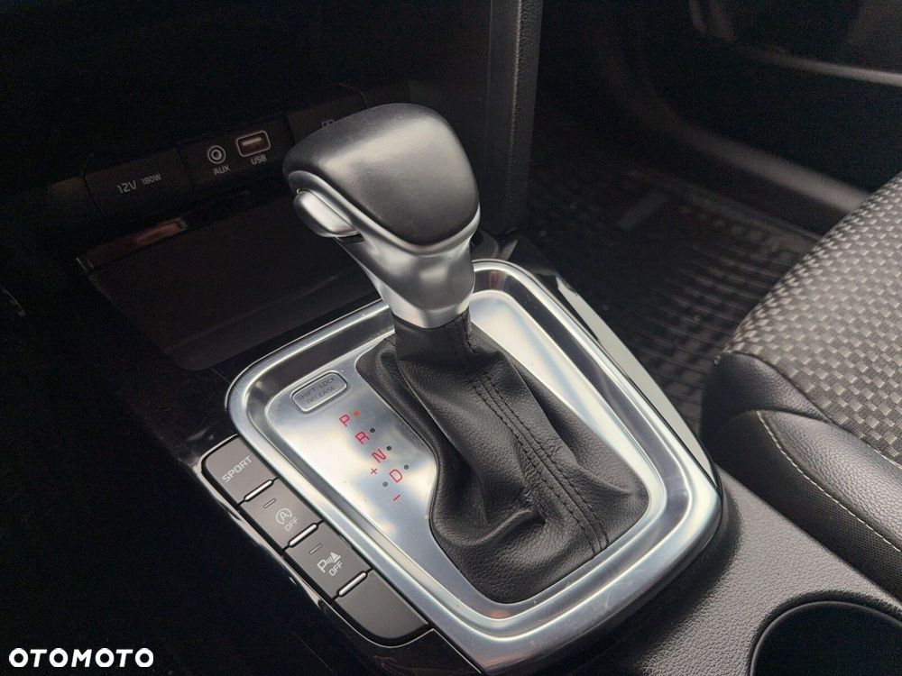 Kia Ceed - 30