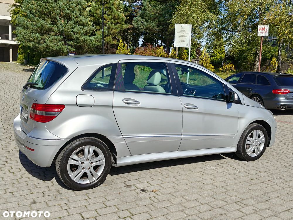 Mercedes-Benz Klasa B 200 Turbo Autotronic - 12
