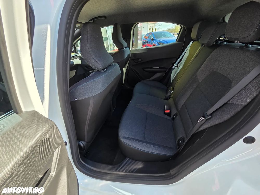 Renault Clio - 23