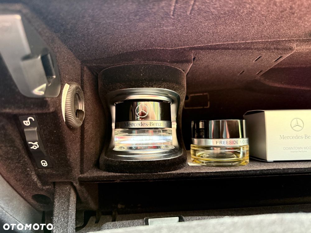 Mercedes-Benz Klasa S 500 4-Matic L 9G-TRONIC - 16