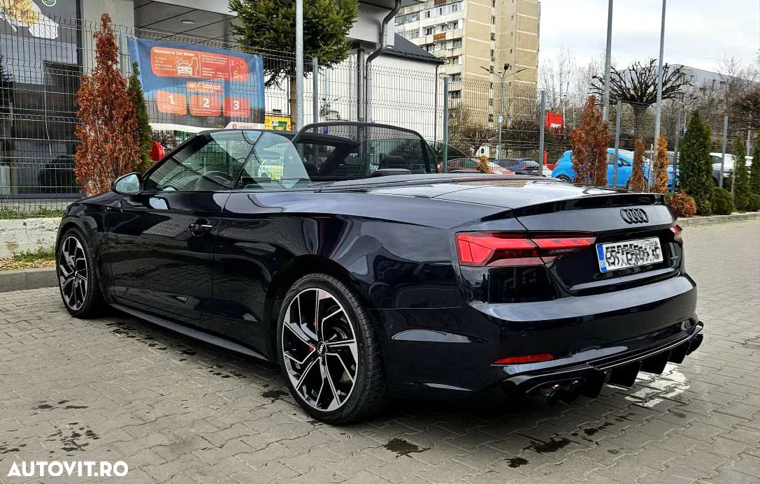 Audi A5 Cabrio 2.0 TFSI S tronic sport - 2