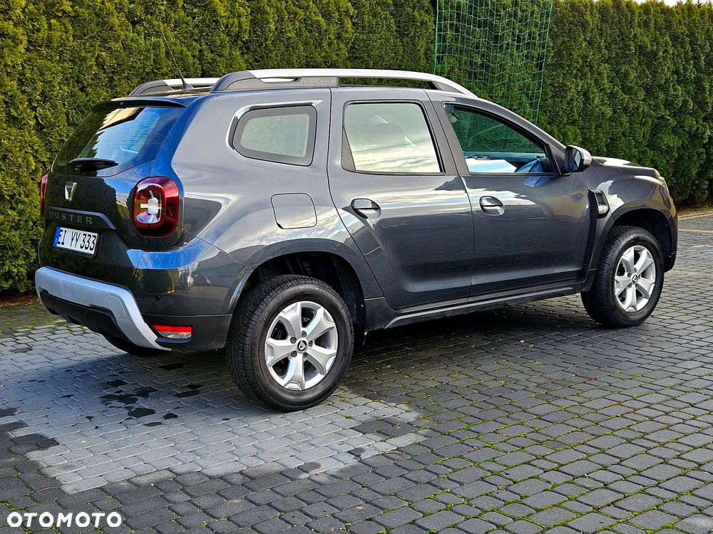 Dacia Duster 1.6 SCe Prestige - 13