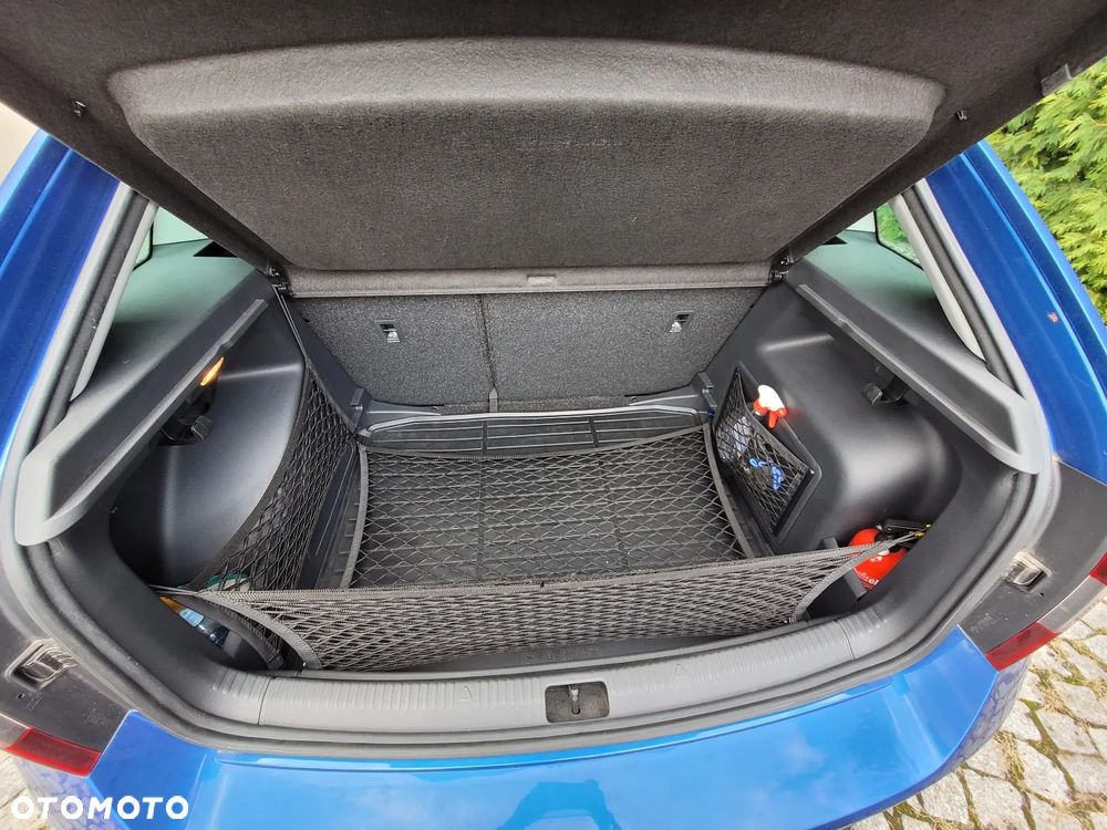 Skoda RAPID 1.0 TSI Style - 16