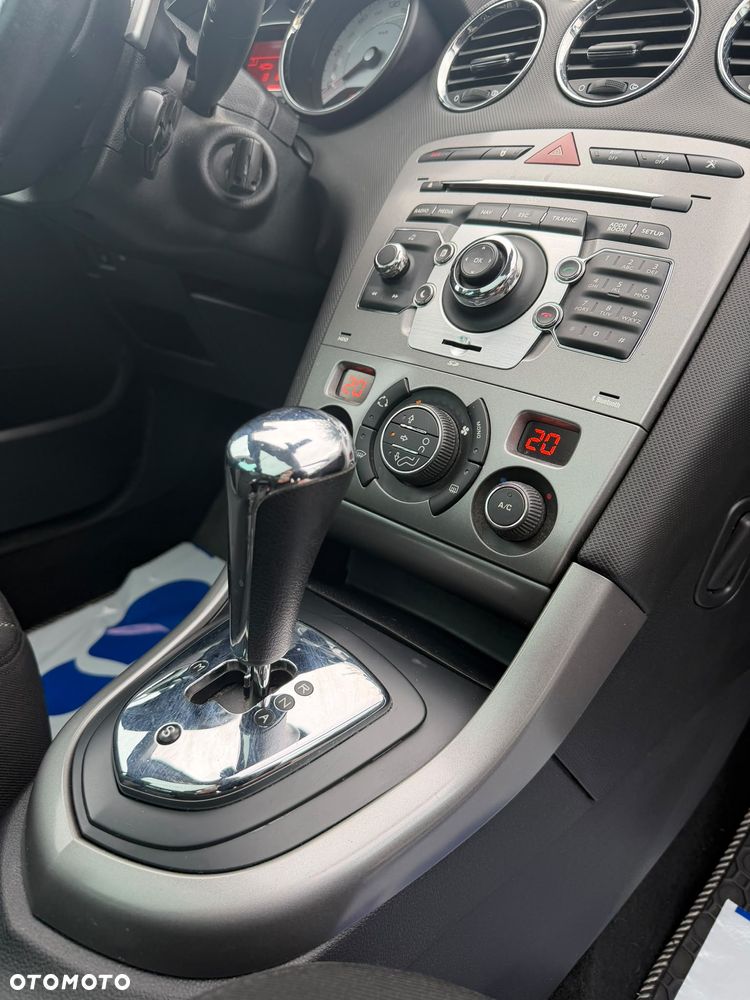 Peugeot 308 - 6