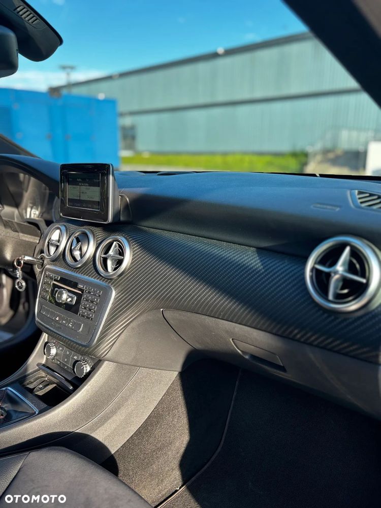 Mercedes-Benz Klasa A 180 CDI AMG Line - 27