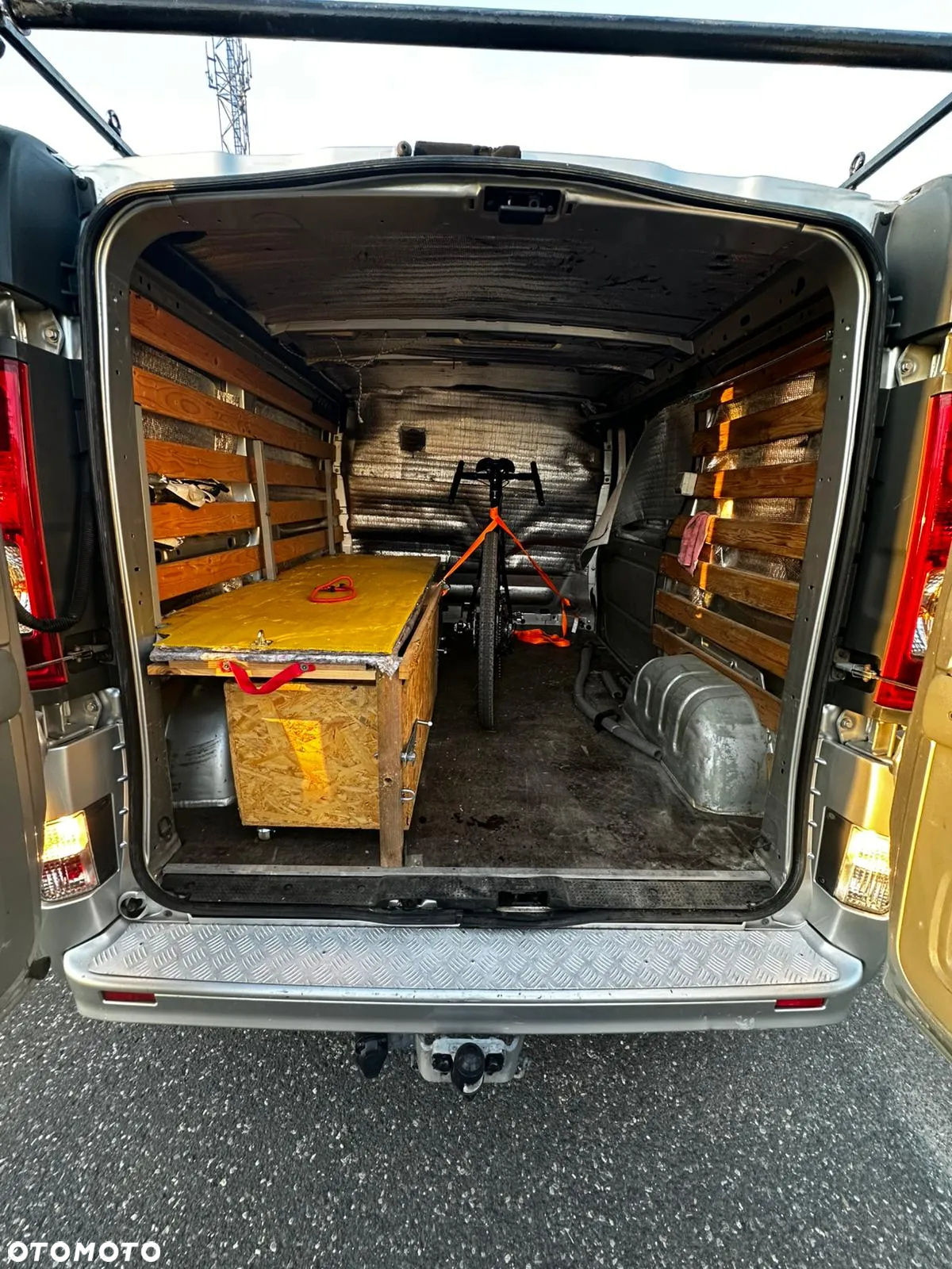 Opel Vivaro - 10
