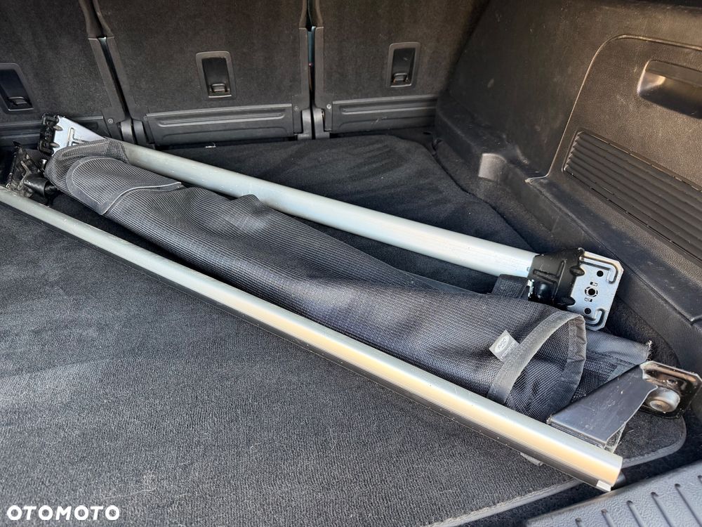 Ford S-Max - 31